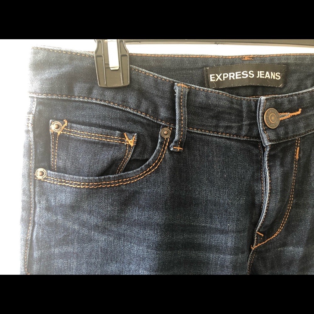 Express “Legging Low Rise” Skinny Jeans — Size 6